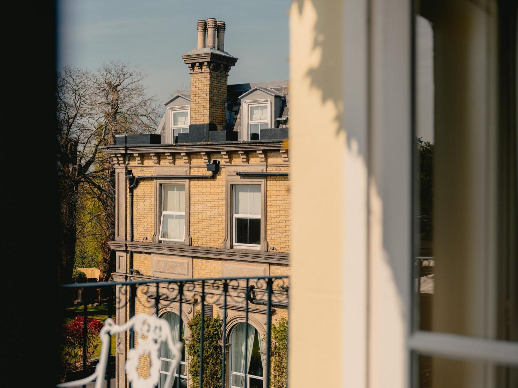 The Spa Hotel Royal Tunbridge Wells Exterior photo
